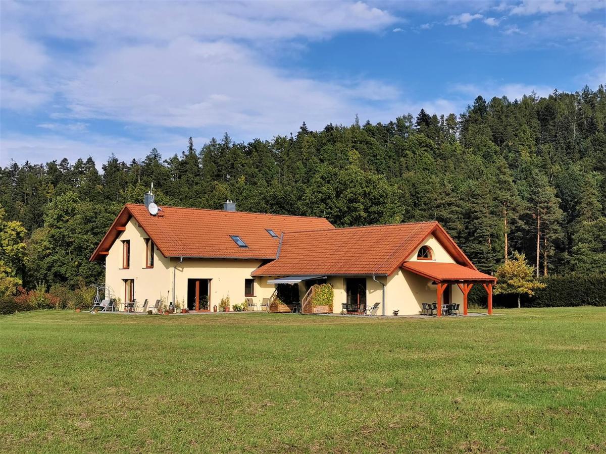 Penzion Hastrman Doudleby Zewnętrze zdjęcie